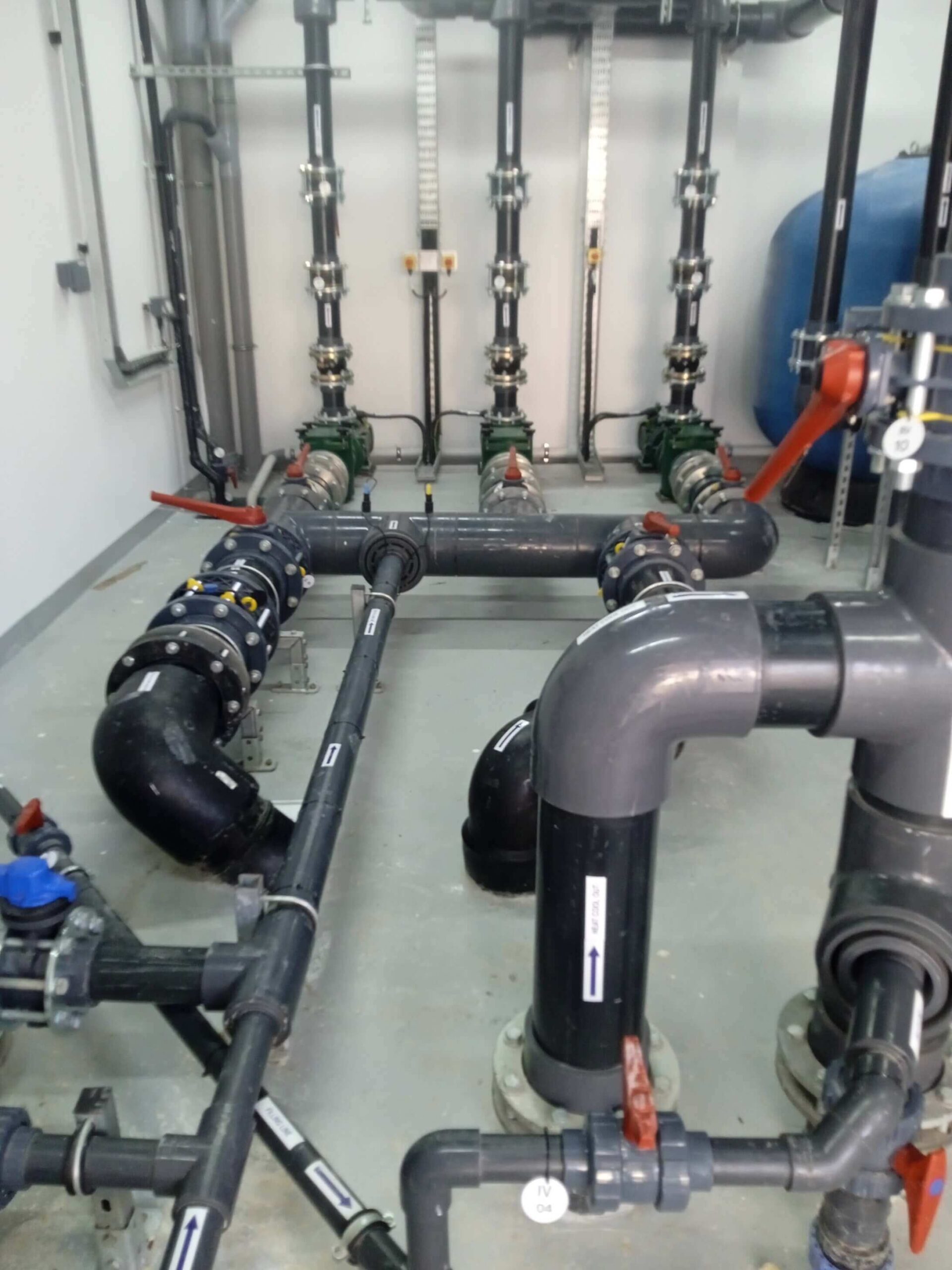 swimming pool pump room